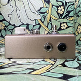 Spaceman Effects Atlas IV: Preamp Booster - Gold