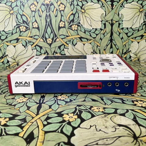 Akai MPC1000 – eastside music supply