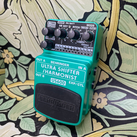 Behringer US600 Ultra Shifter Harmonist Pedal eastside music supply