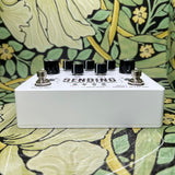 Electronic Audio Experiments Sending V2 - White