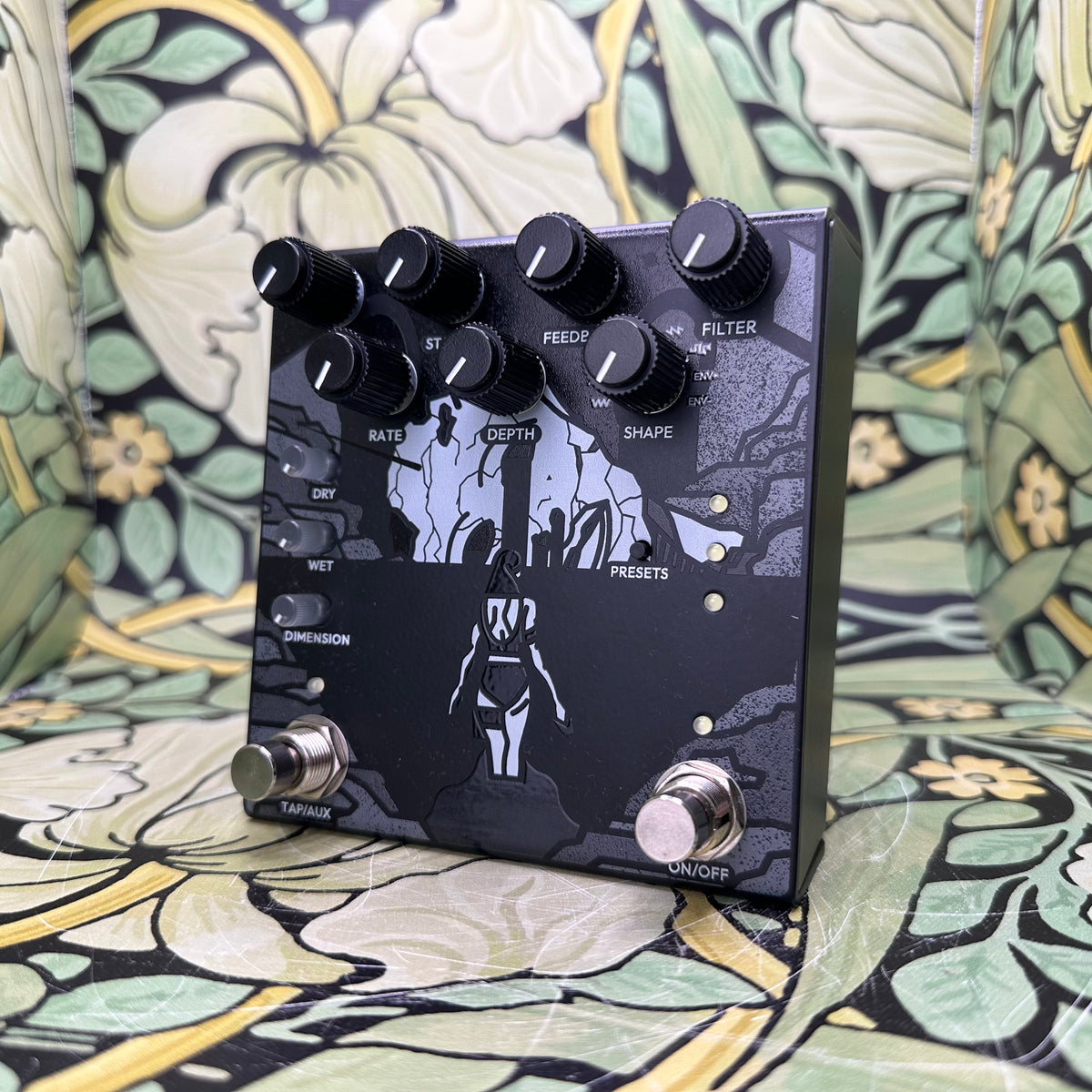 Old Blood Noise Endeavors Bathing Liminal Delay - Ink – eastside music ...