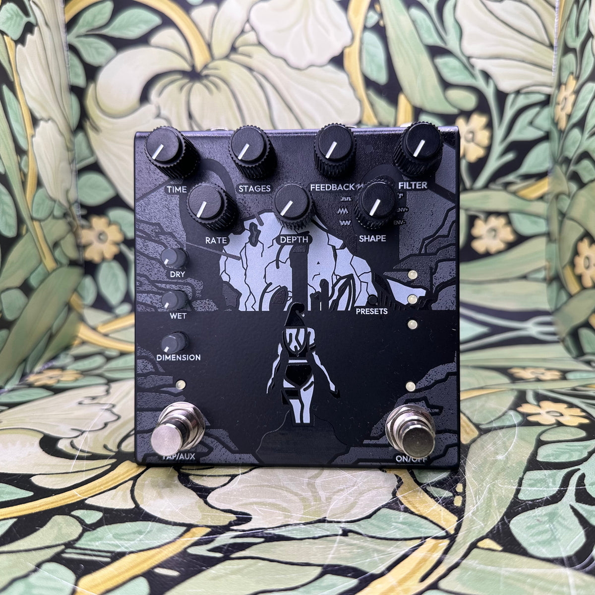 Old Blood Noise Endeavors Bathing Liminal Delay - Ink – eastside music ...