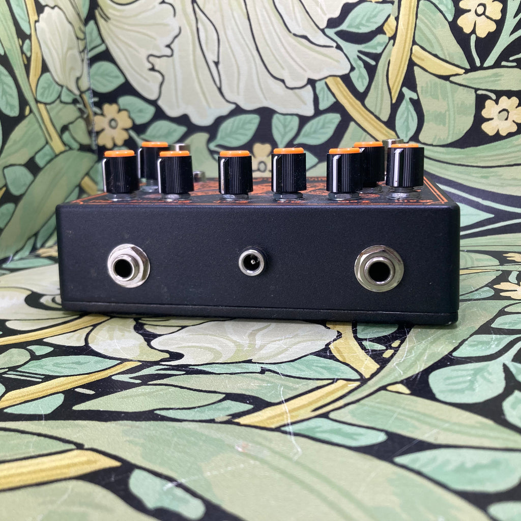left hand wrath pedal Lone Wolf Audio Left Hand Wrath Deluxe – eastside music supply