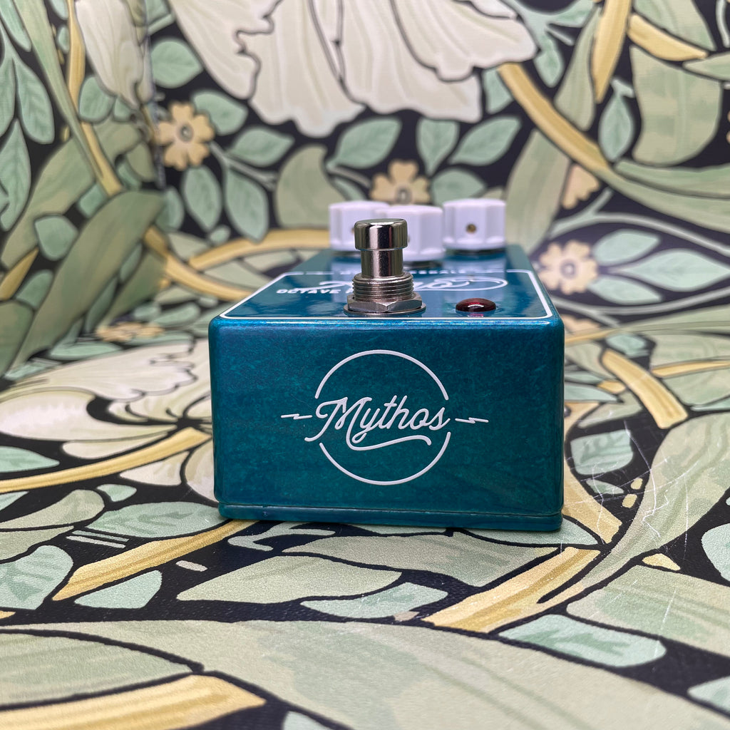 mythos pedals argo octave fuzz Mythos Pedals Argo Octave Fuzz V2 – eastside music supply