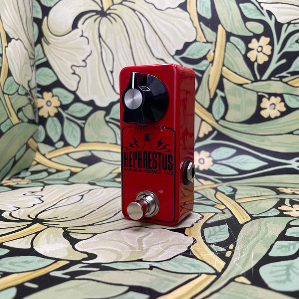 Mythos Pedals Hephaestus Variable Voltage Fuzz – eastside music supply