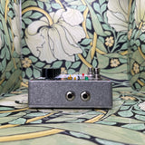 Electro-Harmonix Deluxe Memory Boy Analog Delay - Used