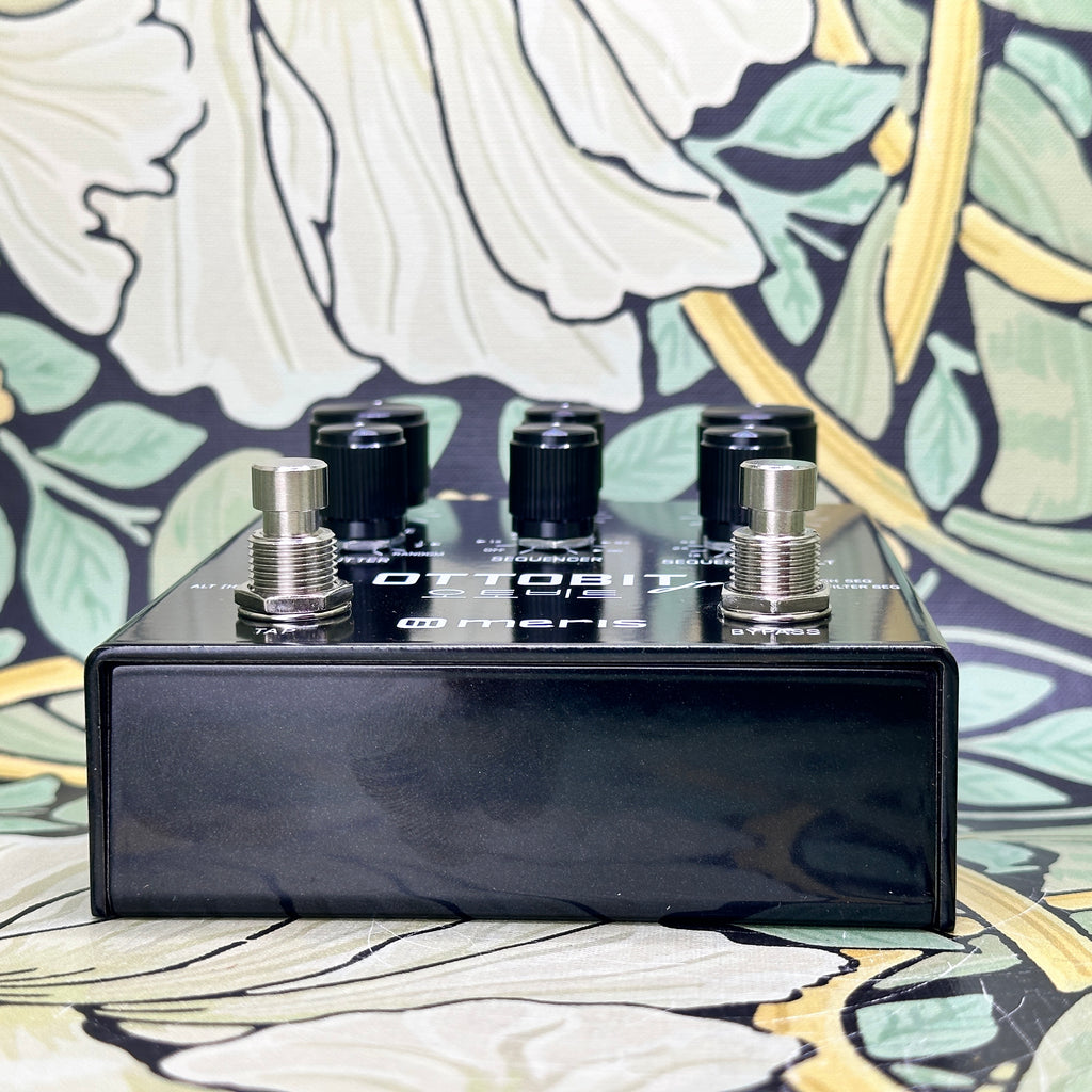 Meris Ottobit Jr Pedal