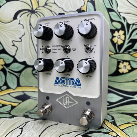 Universal Audio Astra Modulation Machine