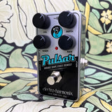 Electro-Harmonix Nano Stereo Pulsar