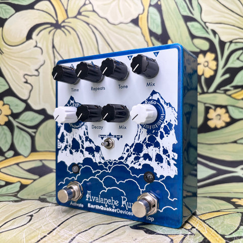 avalanche run pedal EarthQuaker Devices Avalanche Run V2