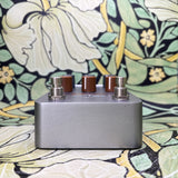 Universal Audio OX Stomp Dynamic Speaker Emulator - Used