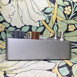 Universal Audio OX Stomp Dynamic Speaker Emulator - Used