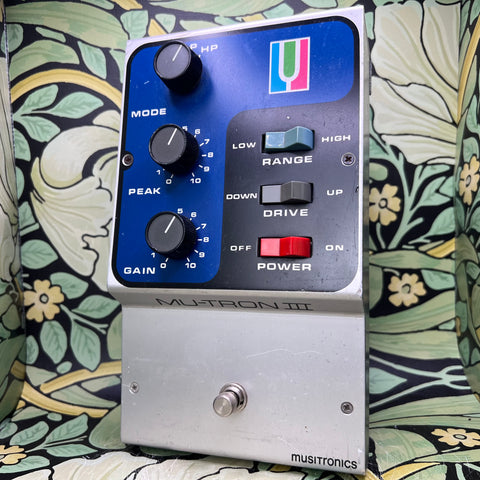 Musitronics Mu-Tron III Envelope Filter (70's) – eastside music supply Musitronics Mu-Tron III Envelope Filter (70's) – eastside music supply