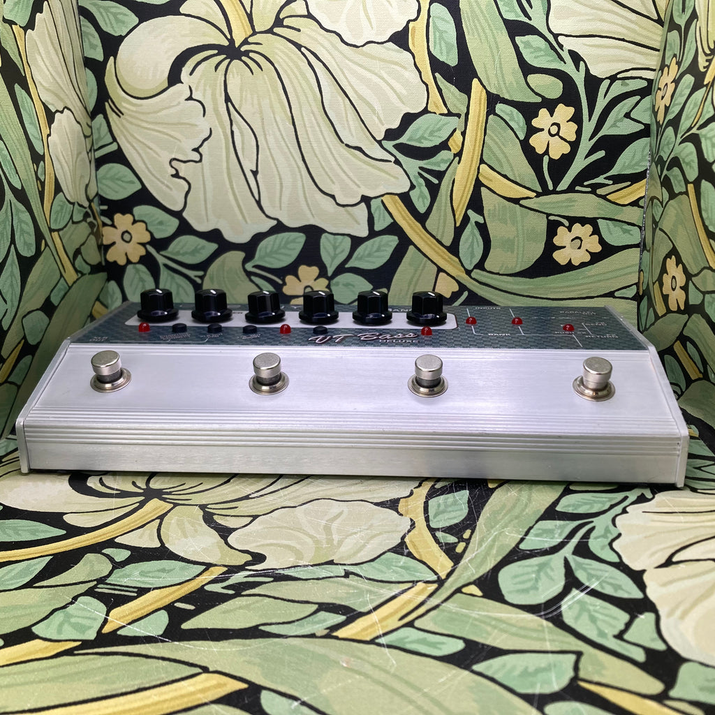 Tech 21 NYC VT Bass Deluxe – eastside music supply Tech 21 NYC VT Bass Deluxe – eastside music supply