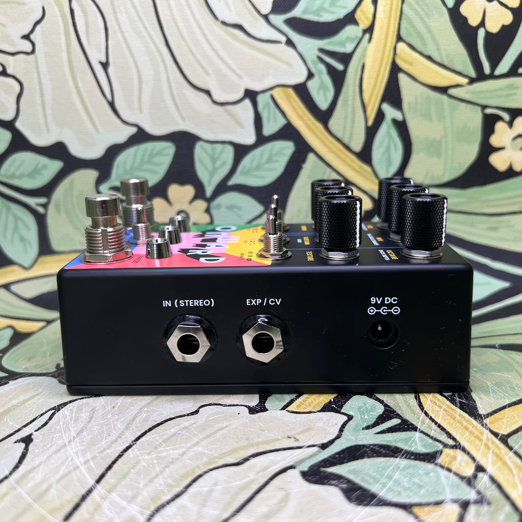 Chase Bliss Onward Dynamic Sampler Prism Edition Black - Used Chase Bliss Onward Dynamic Sampler Prism Edition Black - Used