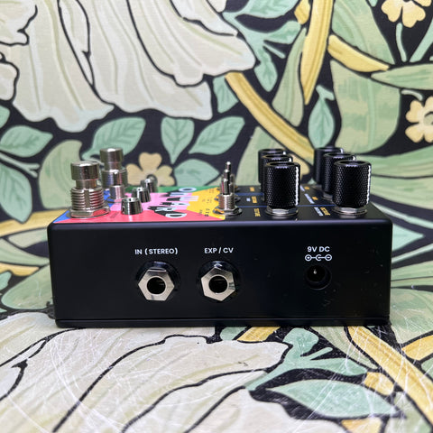 Chase Bliss Onward Dynamic Sampler Prism Edition Black - Used Chase Bliss Onward Dynamic Sampler Prism Edition Black - Used