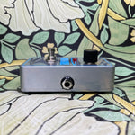 Electro-Harmonix Holy Grail Nano