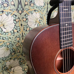 Taylor Builders Edition 517 Wild Honey Burst 2018