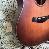 Taylor Builders Edition 517 Wild Honey Burst 2018