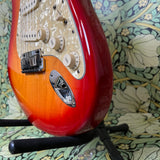 Fender American Deluxe Stratocaster Aged Cherry Sunburst 2006