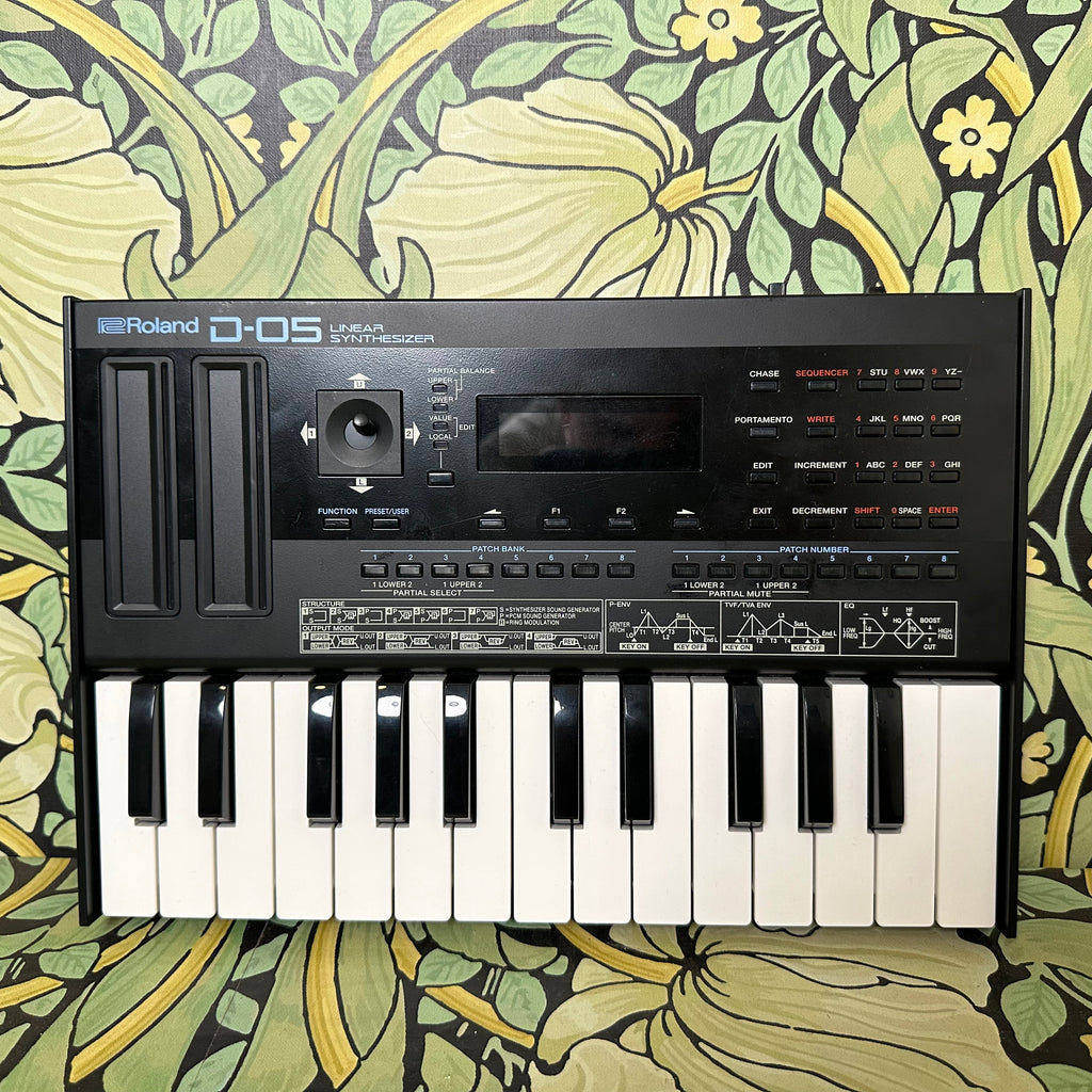 Roland】 D-5 Linear Synthesizer ひろかっ Keyboard