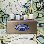 Spaceman Effects Voyager II: Dynamic Tremolo - Gold