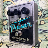 Electro-Harmonix Stereo Pulsar Variable Shape Tremolo