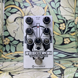 Pigtronix Resotron Analog Filter Synth - Used