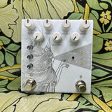 Old Blood Noise Endeavors Dark Star Stereo Soundscape Reverb - White Revolver