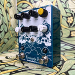 EarthQuaker Devices Avalanche Run V2