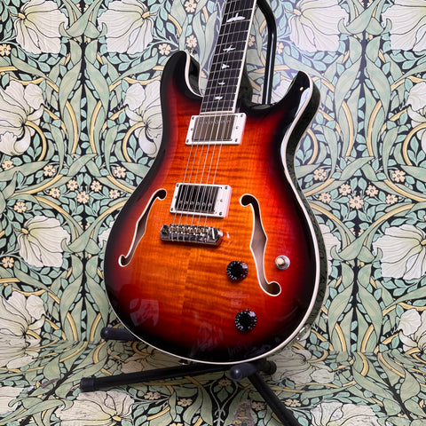 Paul Reed Smith SE Hollowbody II Tri-Color Sunburst 2021