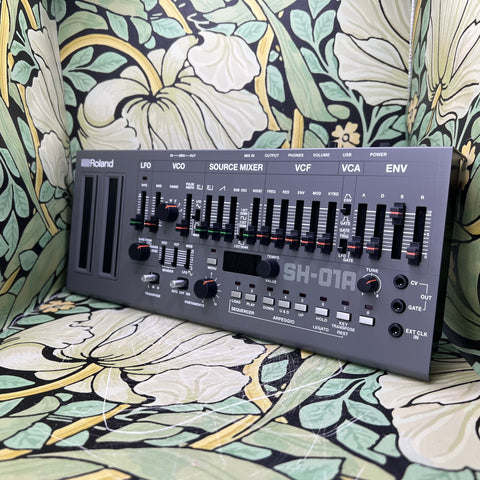Roland SH-01A