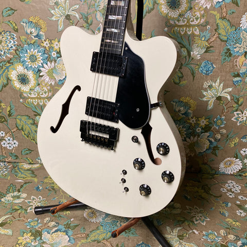 Carvin SH-225 '80s Stereo Semi-Hollow w/OHSC