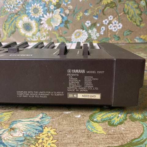 Yamaha DX27 61-Key Digital FM Synthesizer – eastside music supply Yamaha DX27 61-Key Digital FM Synthesizer – eastside music supply