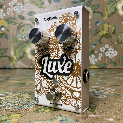 digitech luxe pedal Digitech Luxe Anti-Chorus Compact Polphyonic Detune Pedal – eastside music supply