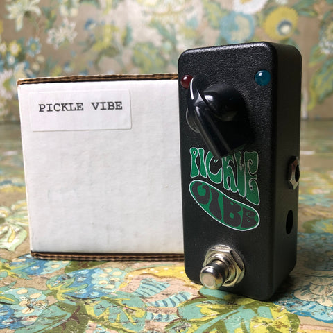 Lovepedal Pickle Vibe Tremolo/Vibrato