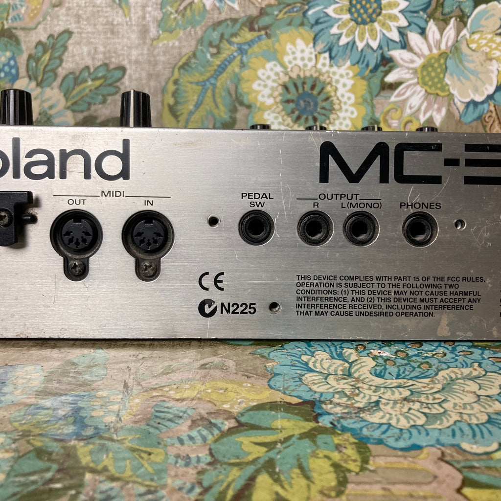 Roland MC-307 Groovebox – Eastside Music Supply